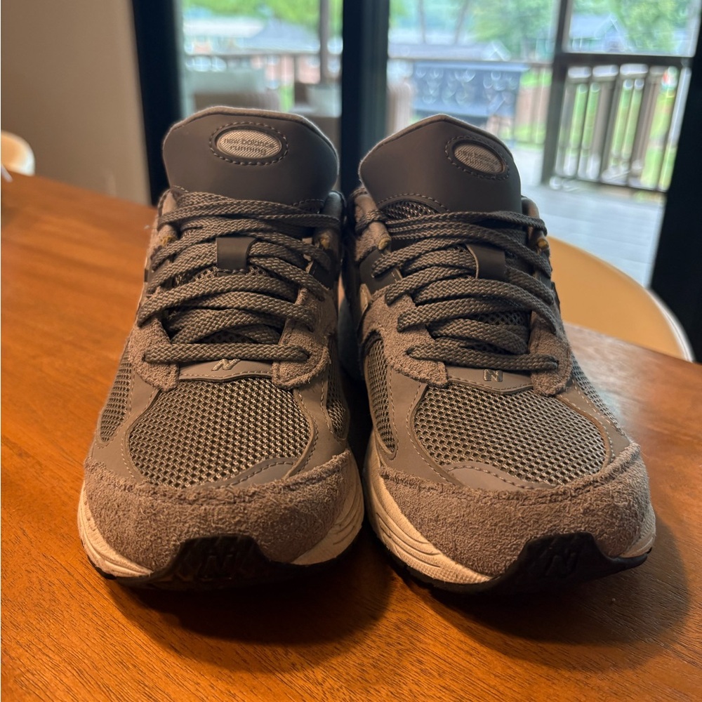 New Balance Men's Charcoal Sneakers